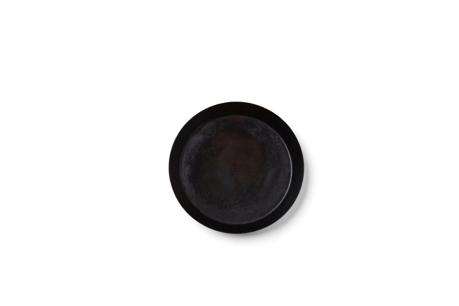 Delivita Round Black Iron Dish